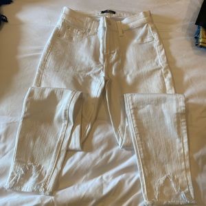 7 For All Mankind White Jeans!!!!